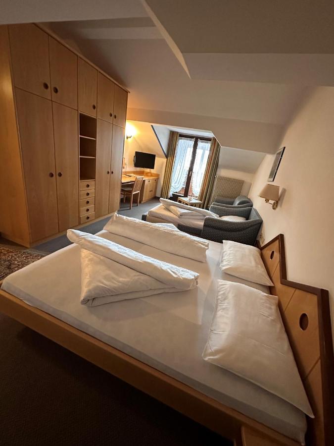 Hotel Brandl Innichen Exteriör bild