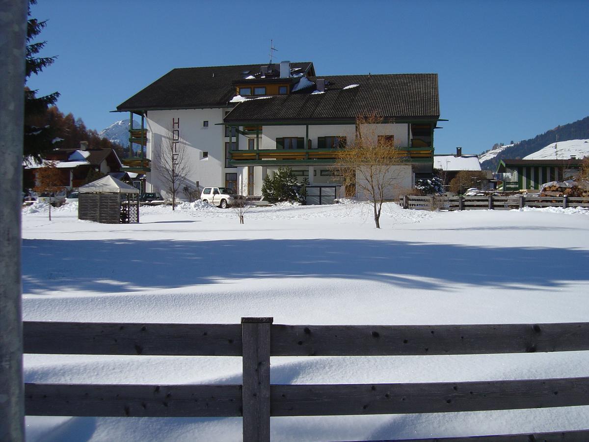 Hotel Brandl Innichen Exteriör bild